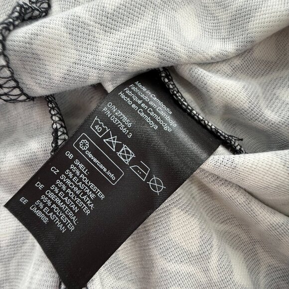 H&M Fit & Flare Dress Black & White XS Sleeveless Open Back Round Neck Geometric - Picture 8 of 12